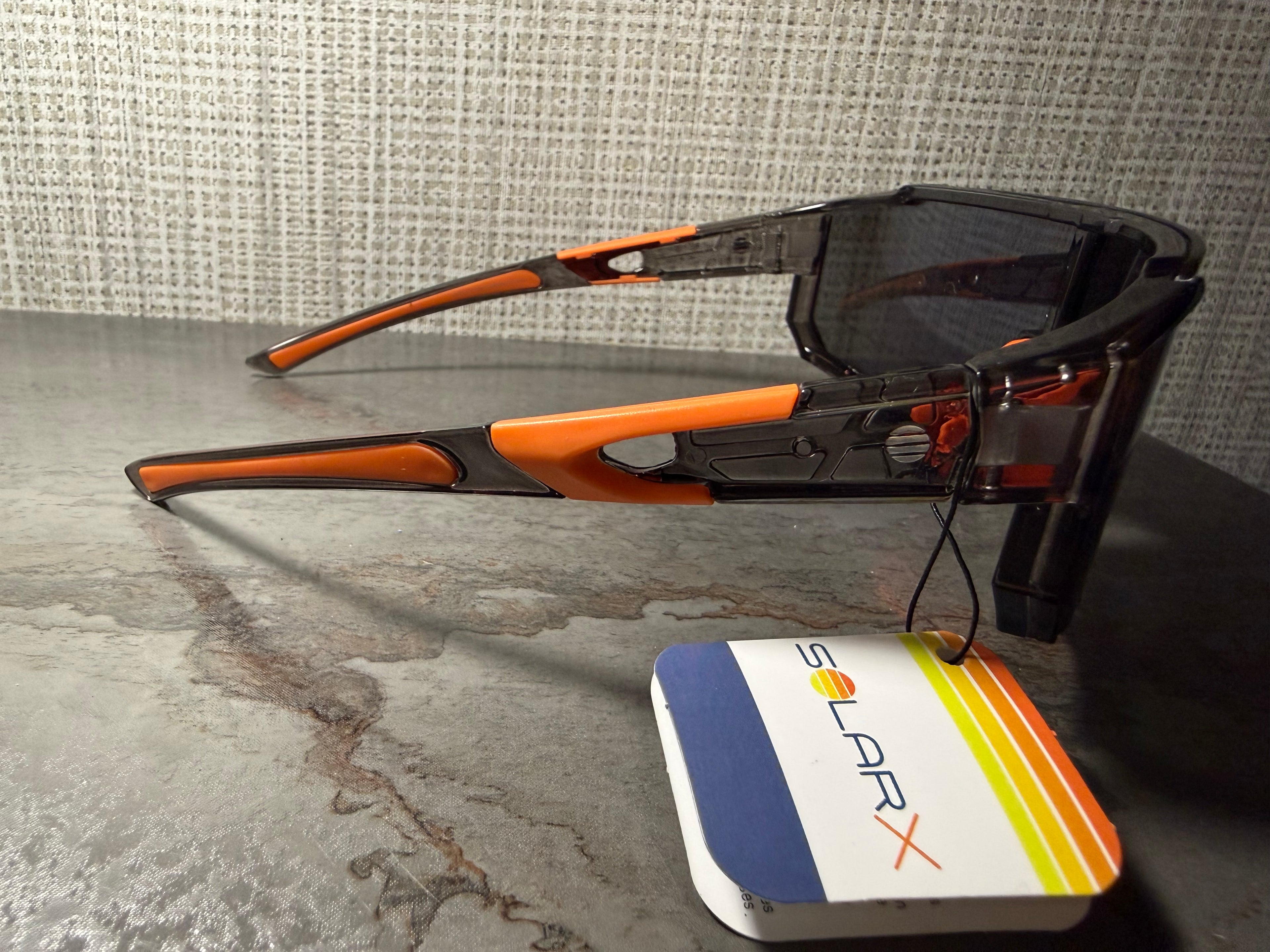 Polycarbonate sports sunglasses, SOLARX brand with interchangeable lenses